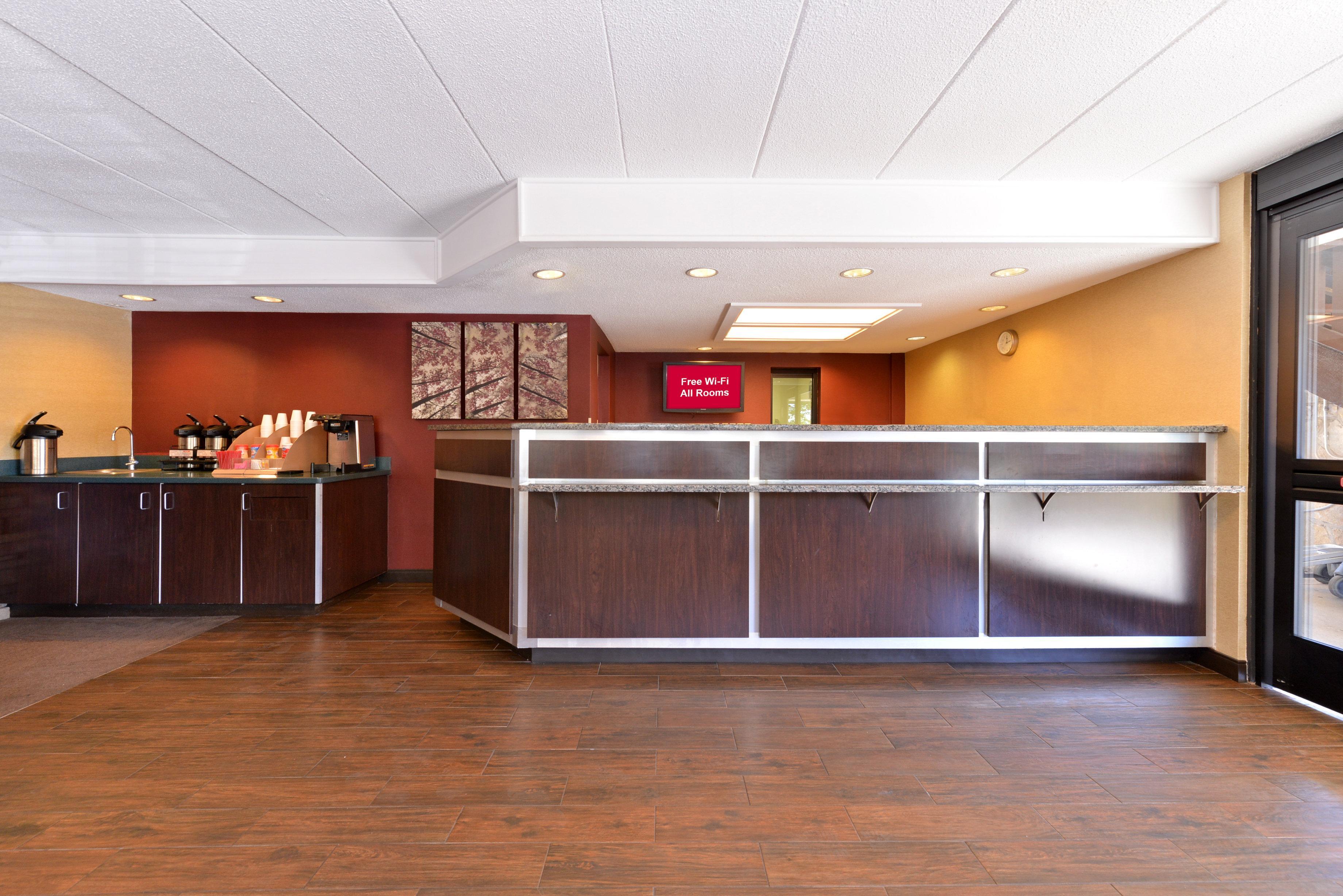 Red Roof Inn Plus+ Secaucus - Meadowlands Exterior foto