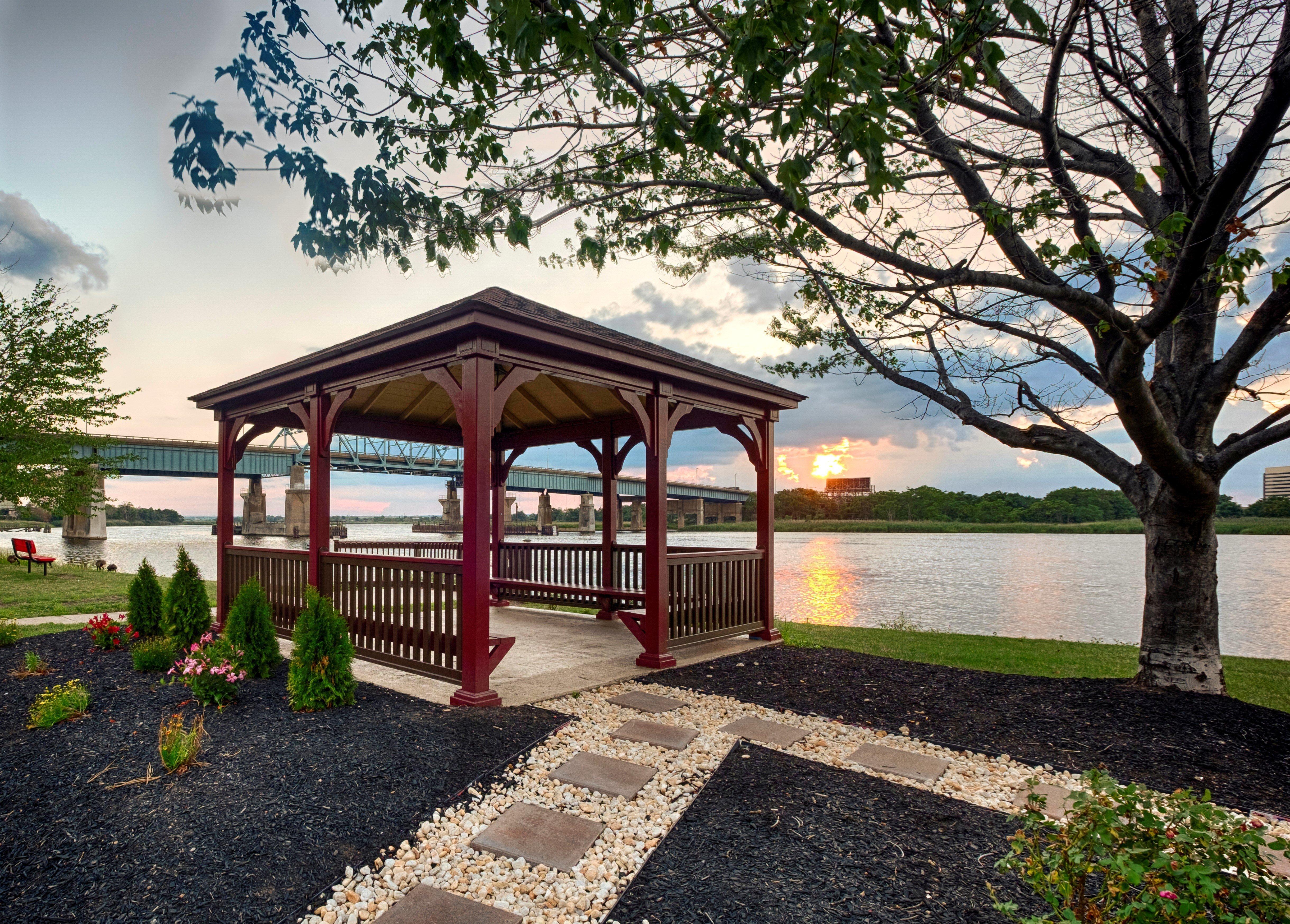 Red Roof Inn Plus+ Secaucus - Meadowlands Exterior foto
