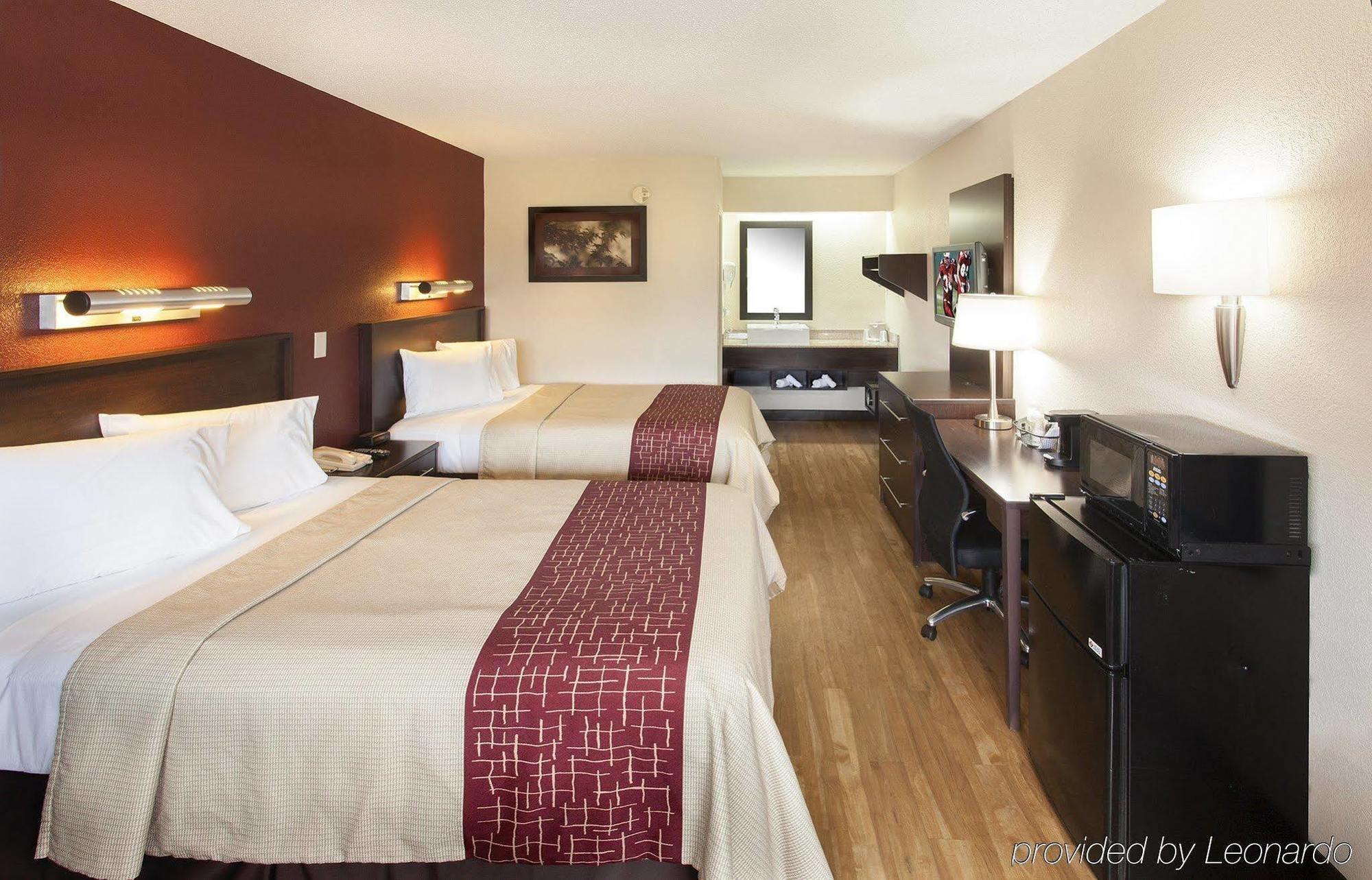 Red Roof Inn Plus+ Secaucus - Meadowlands Exterior foto
